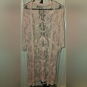 Kimono Unbranded- minor flaw